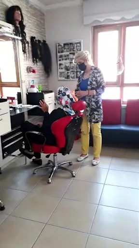Hicret Bayan Kuaförü 3