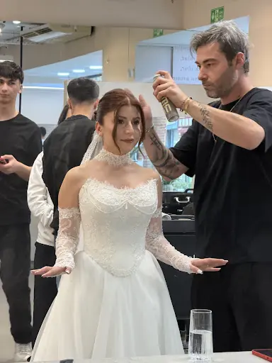 Metin Demir Akaretler Hairdresser 2