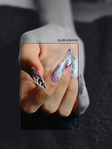 Ayşegül Kuaför Protez Tırnak & Nail Artist (Claw & Bloom) 3