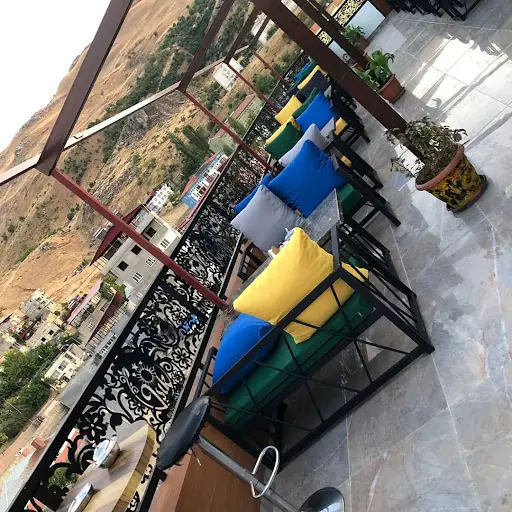 IŞIK OTEL PERVARİ 4