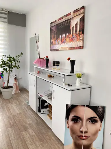 Q LİFE ESTETİK VE GÜZELLİK 3