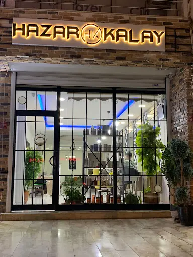 HAZAR KALAY Hair Repair Studio 4