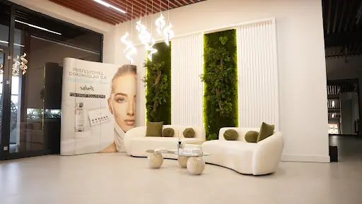 Heet Beauty Club – Tırnak / Nail Studio, İstanbul (2. fotoğraf)