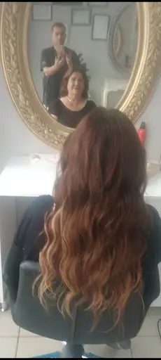 Öncü Bayan Kuaförü 4