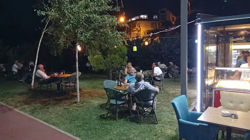 Ataşehir Belediyesi Şehit Jandarma Er Fatih Çaybaşı Parkı – Diğer (Güzellik), İstanbul (5. fotoğraf)
