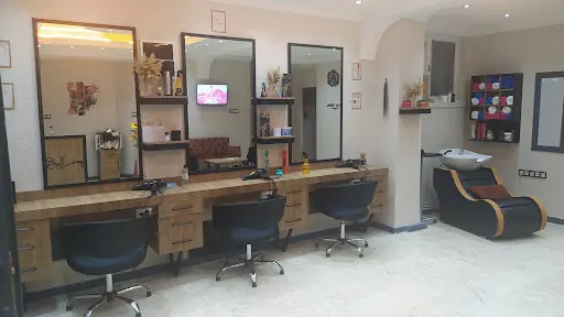 Lodos Bayan kuaför ve Lazer Epilasyon Güzellik Merkezi 4