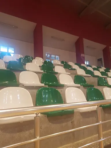 Bayramiç Spor Salonu 4