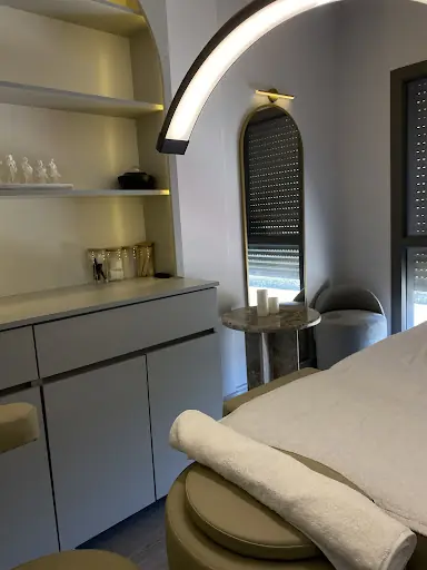 Neuderm Lazer & Cilt Bakım merkezi 3