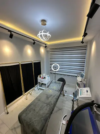 YİĞİT ÖZKAÇAK CİLT MERKEZİ