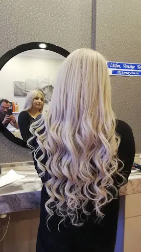 Kuaför blue hands hair
