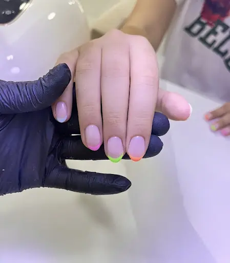 Alisa Nail Center | Ödemiş Nail Art & Güzellik