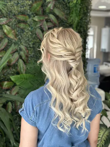 NİRVANA KUAFÖR GÜZELLİK SALONU