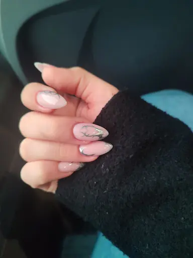 İlayda uğur beauty studio 4