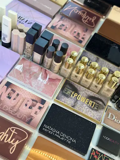NAZİK SARIBAŞ MAKEUP STUDİO 2