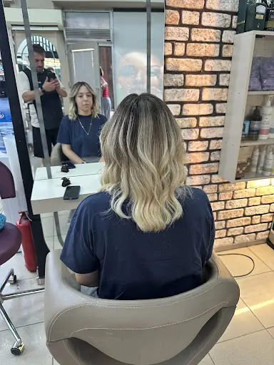Salon Gala Ümit Kuaför 4