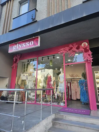 Saça Saç Tasarım – Kuaför, İstanbul