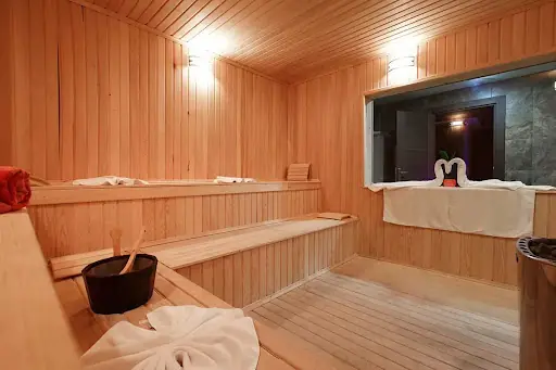 SERA LAKE SPA & WELLNESS 4