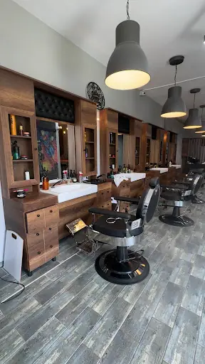 Saloon trendy bay kuaför – Kuaför, İstanbul (3. fotoğraf)