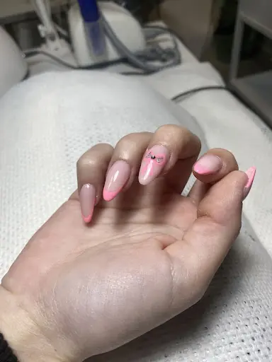 Blush Nail Beauty Studio 2