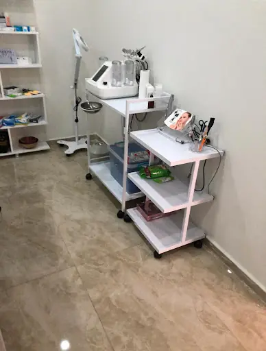 Elegance Lazer Epilasyon & Güzellik Salonu