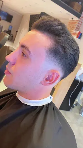 Eyüp Aydın hair studio (erkek kuaförü) 3