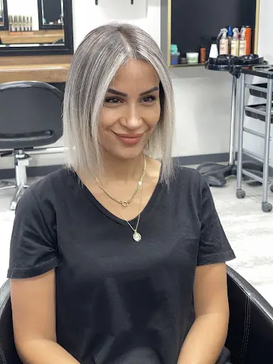 Mustafa Bayan Kuaförü 4
