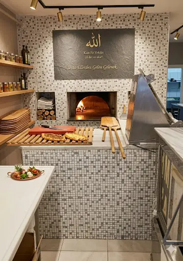 Taş Fırın Pide & Lahmacun (Murat Usta) – Diğer (Güzellik), İstanbul (4. fotoğraf)