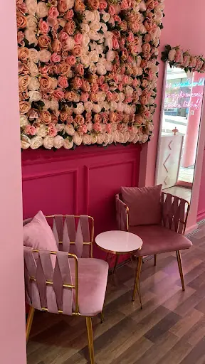 Asenailworld Güzellik Salonu 3