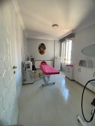 Linys & Essere Güzellik "Doğubayazıt şubesi; Doğubeyazıt Güzellik Salonu" 2