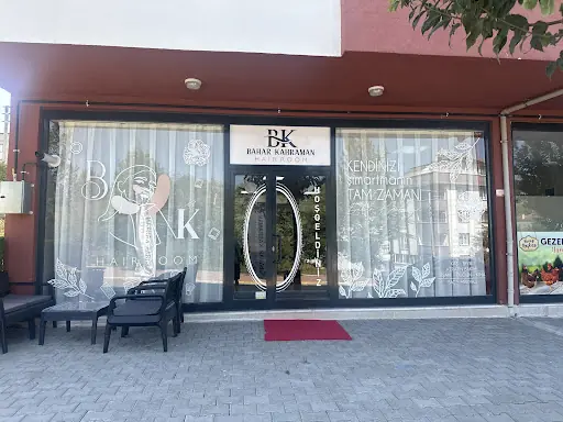 BAHAR KAHRAMAN HAIR ROOM 3
