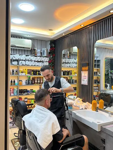 Mustafa Bal Men & Women Hair Studio كوافير رجالي نسائي 2
