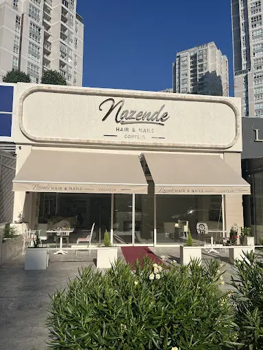 Nazende Hair And Nails Coiffeur 2