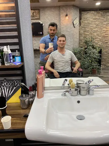 Kurtuluş Erkek Kuaförü 2