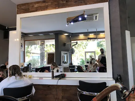 Gül Durgun Hair&Makeup Studio