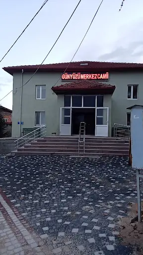 Günyüzü Merkez Cami 4