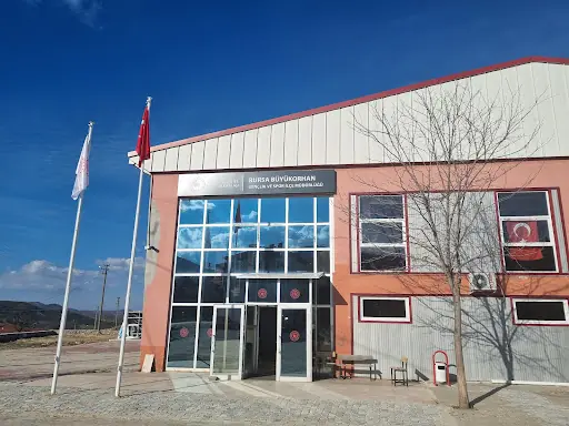 Büyükorhan spor salonu 2
