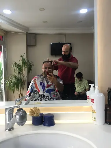 Berber Arif Beşiktaş Erkek Kuaförü 💈 3