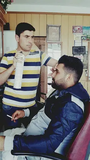 Arkadaş Erkek Kuaförü 3