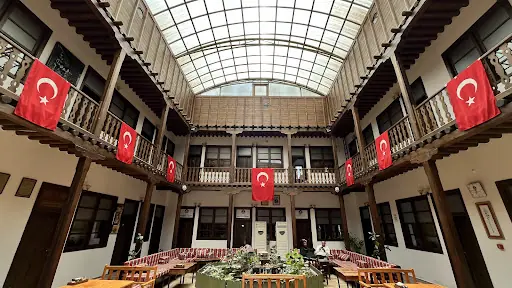 Millet Hanı