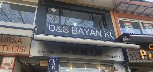 SALON D&S Kişisel Bakım &Saç Tasarım /Ortaköy – Tırnak / Nail Studio, İstanbul