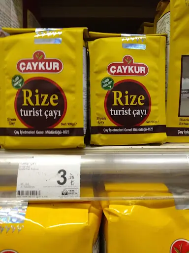 Samyeli Bayan Kuaförü