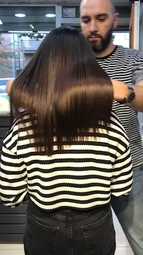 Hikmet Fırat Hair Studio 4