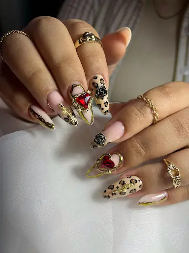 Alley Nail Studio