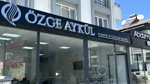 Özge Aykül Kuaför ve Güzellik Salonu
