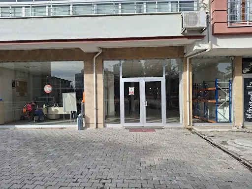 YILDIZ ASYA MİRA BAYAN KUAFÖRÜ VE GÜZELLİK MERKEZİ 5