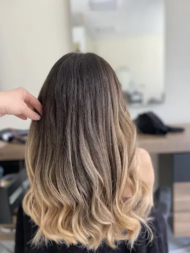 Merve Baysal Kuaför 3