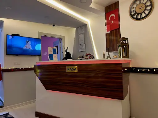 Julia Spa Massage 4