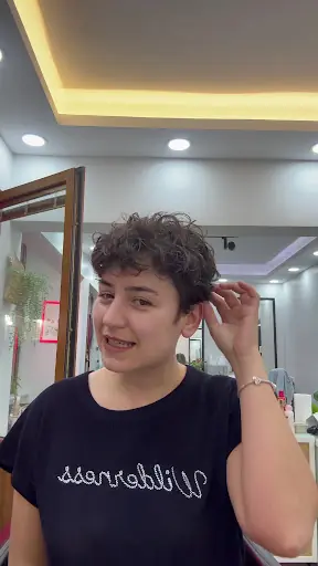Duru Bayan kuaförü 3