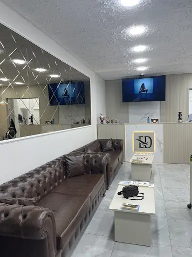 Enes Demirkol Hair Design Erkek Kuaförü 3