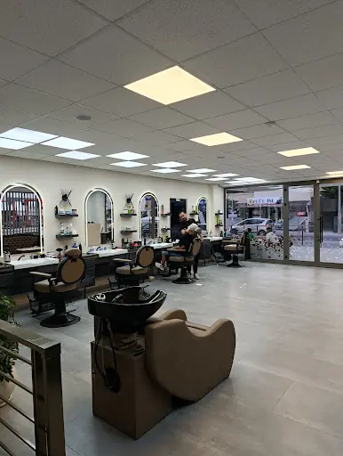 SALON SEZER ERMİŞ
